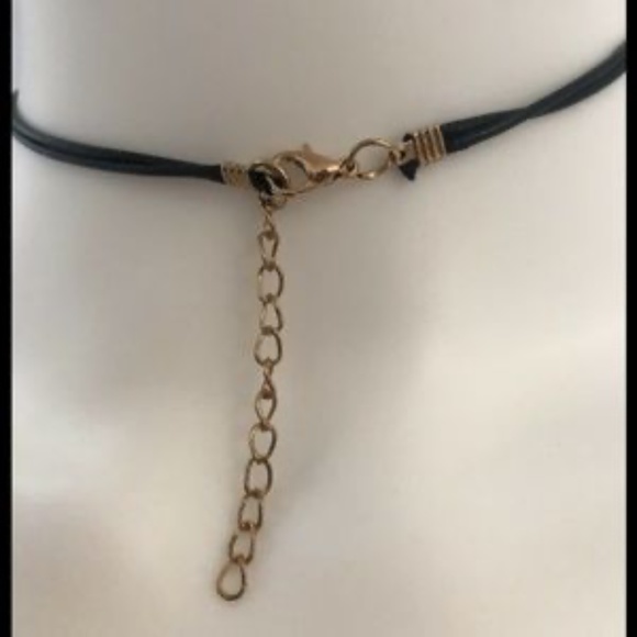 NEW Women's Necklaces Occident Luxury High-end Ladies Black Gold - Picture 9 of 9